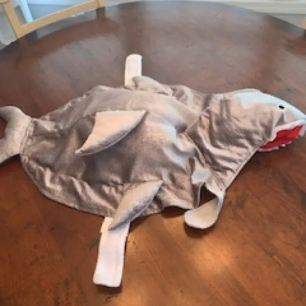 N/A shark costume